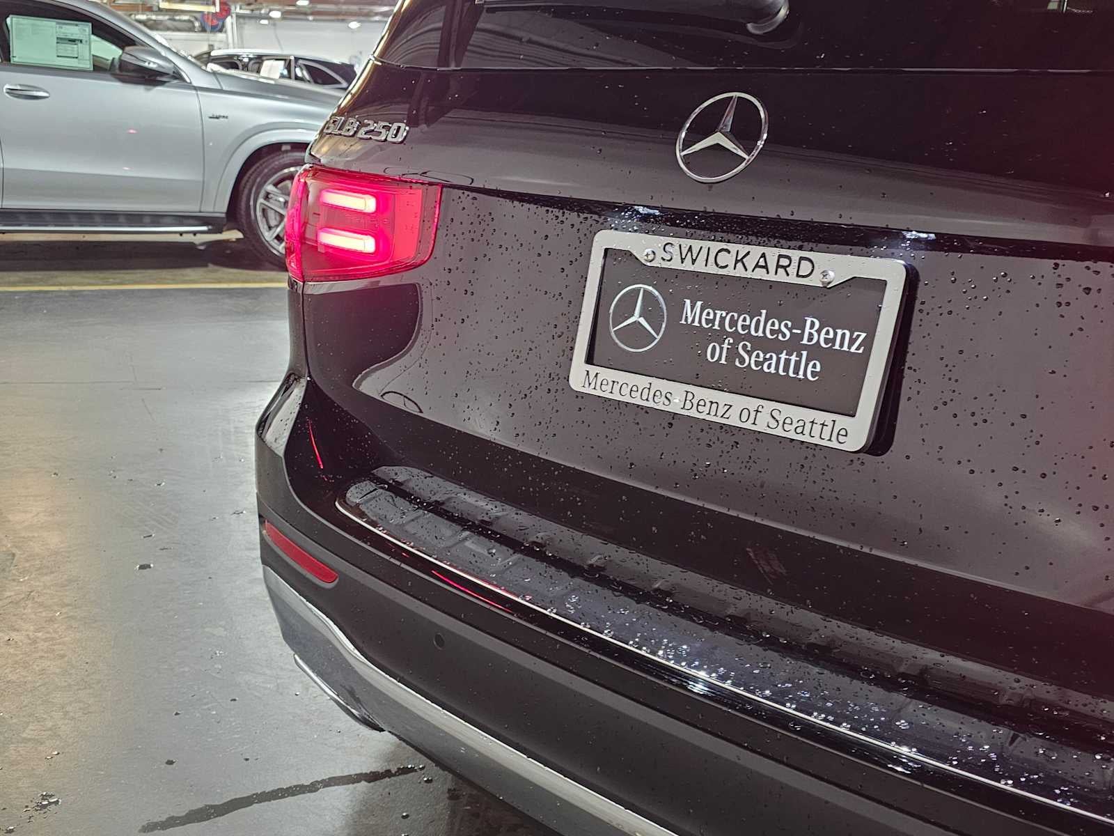 2026 Mercedes-Benz GLB 250 4MATIC® SUV