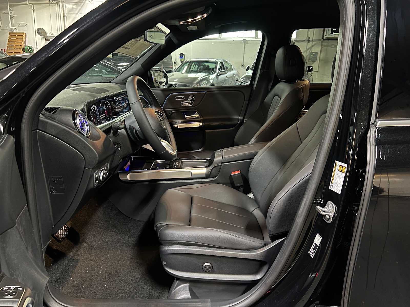 2026 Mercedes-Benz GLB 250 4MATIC® SUV