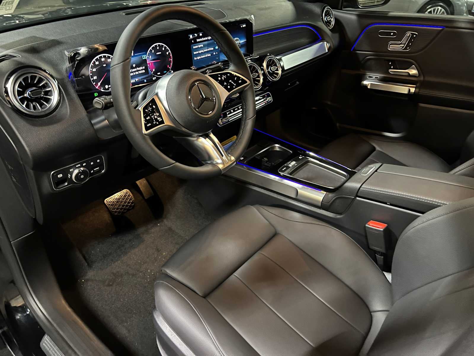 2026 Mercedes-Benz GLB 250 4MATIC® SUV