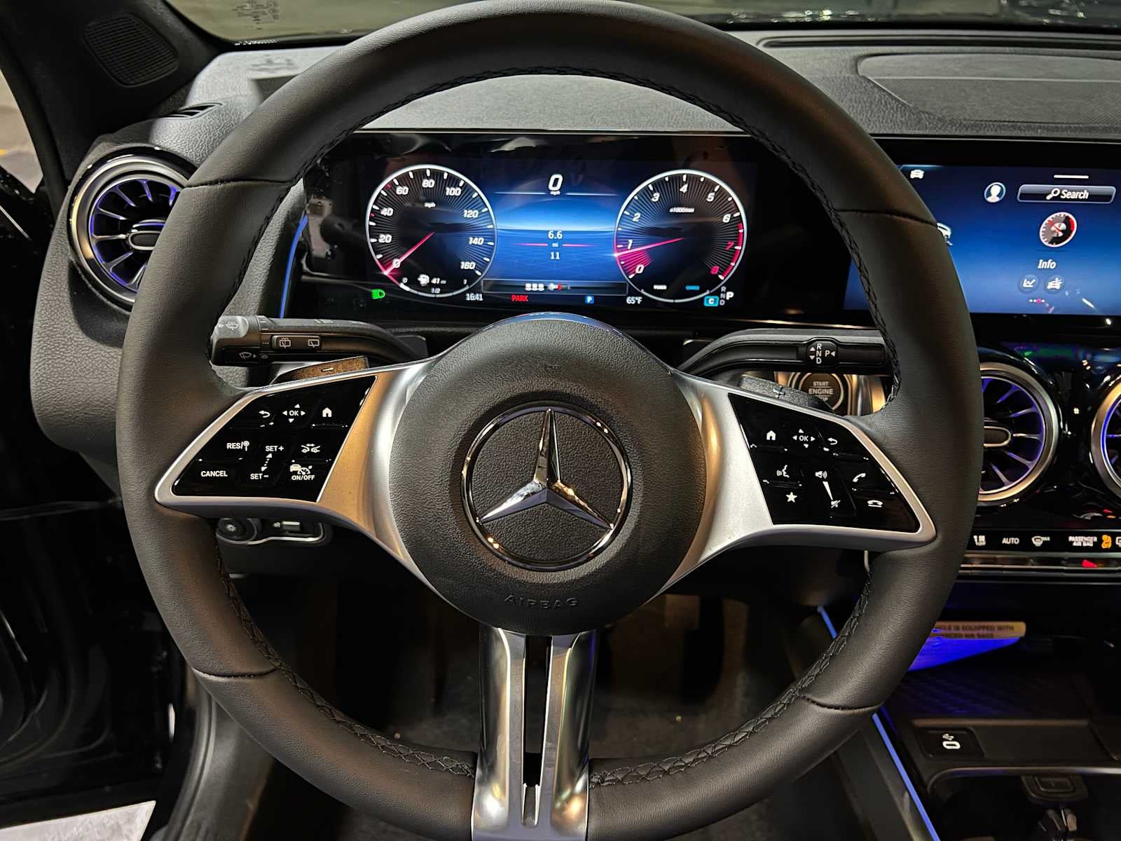 2026 Mercedes-Benz GLB 250 4MATIC® SUV