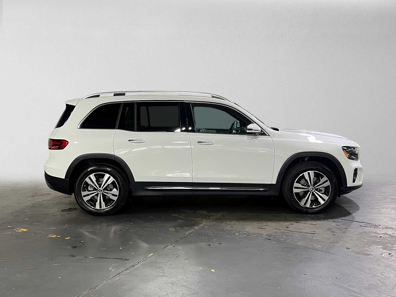 2026 Mercedes-Benz GLB 250 4MATIC® SUV