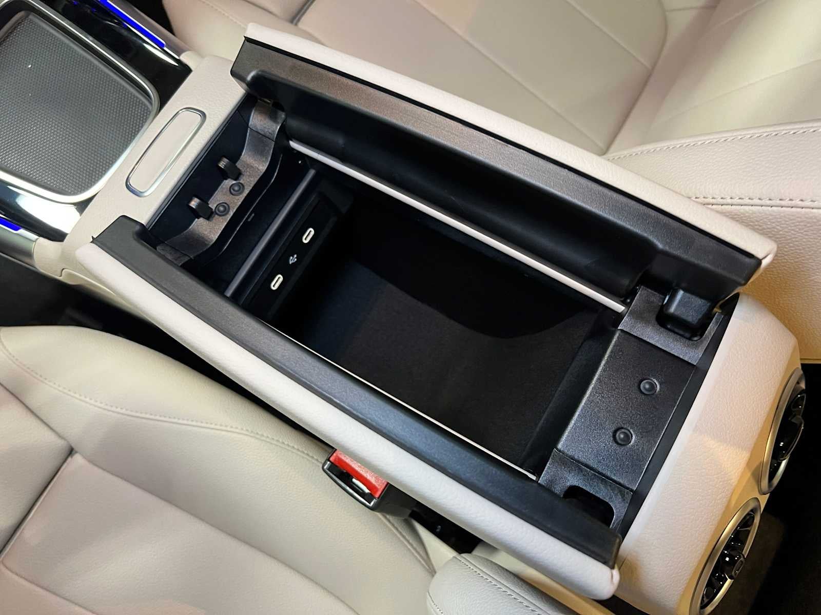 2026 Mercedes-Benz GLB 250 4MATIC® SUV