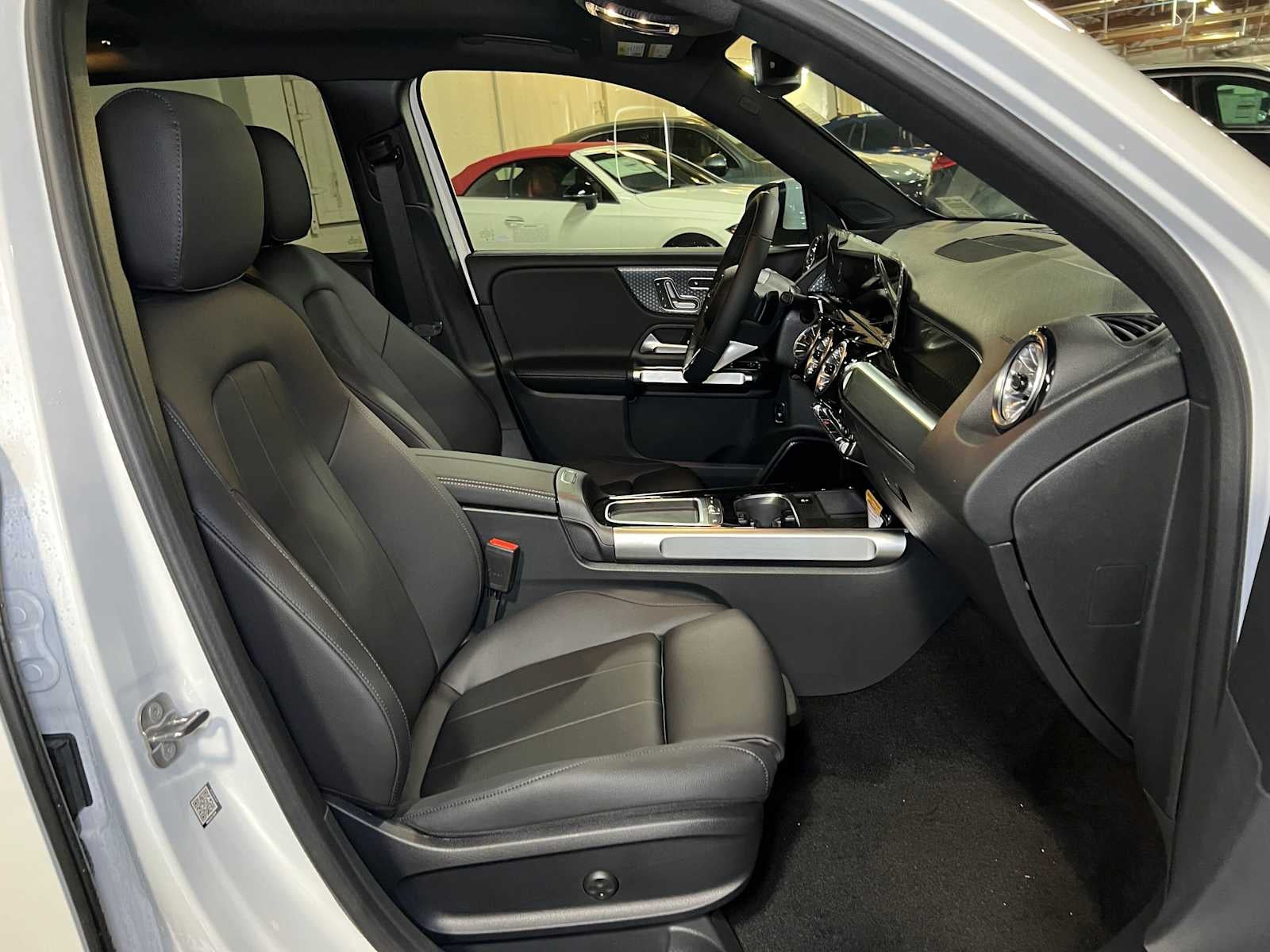 2026 Mercedes-Benz GLB 250 4MATIC® SUV