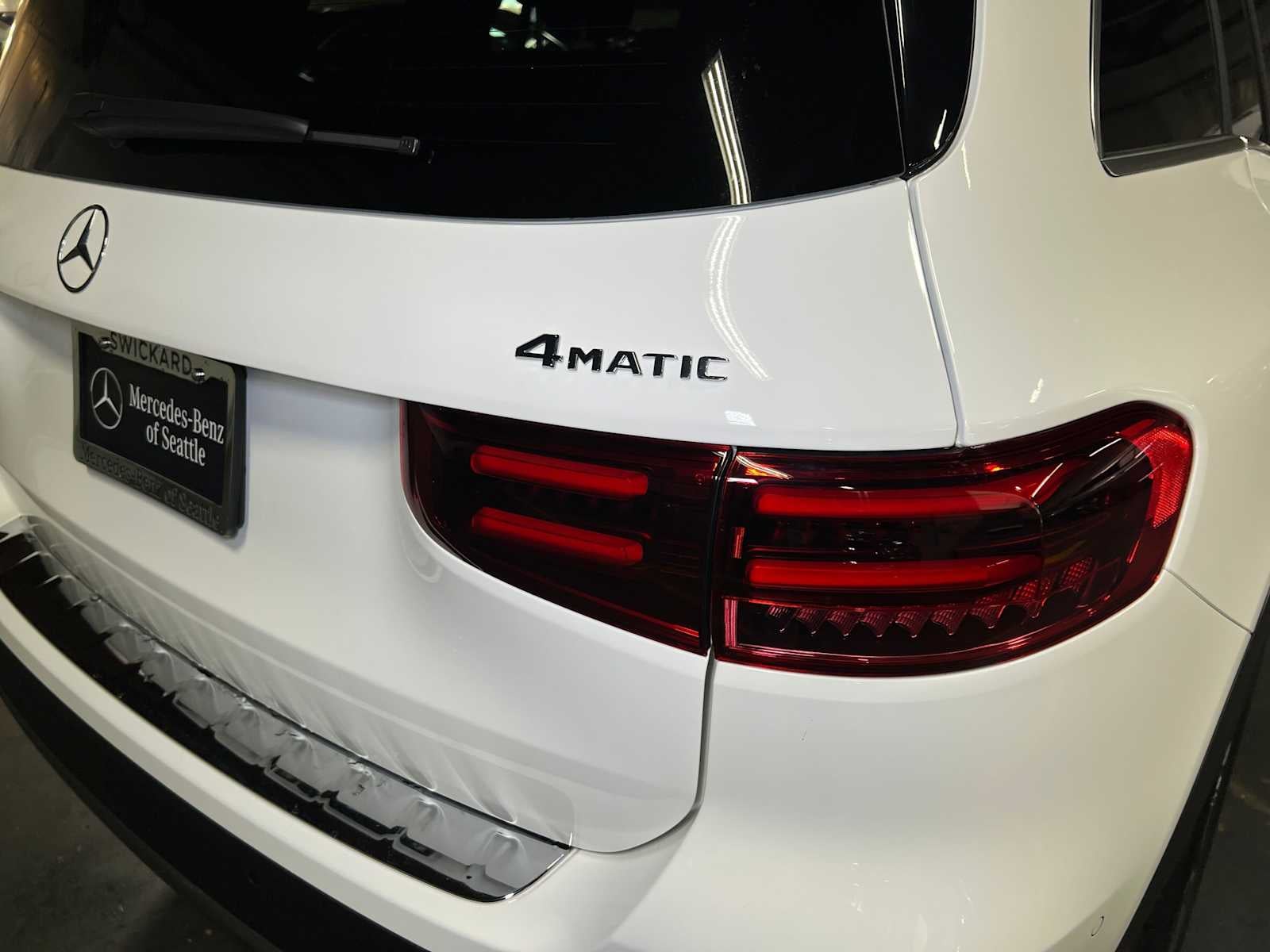 2026 Mercedes-Benz GLB 250 4MATIC® SUV