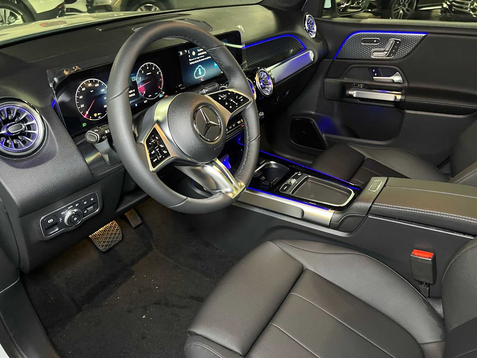 2026 Mercedes-Benz GLB 250 4MATIC® SUV