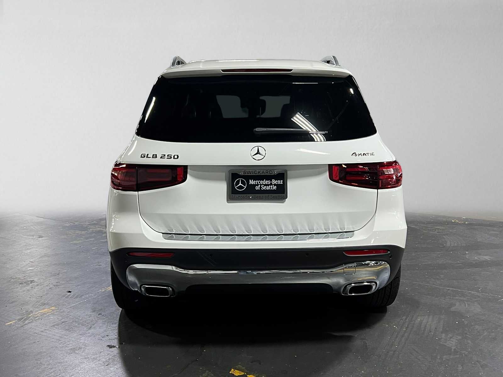 2026 Mercedes-Benz GLB 250 4MATIC® SUV