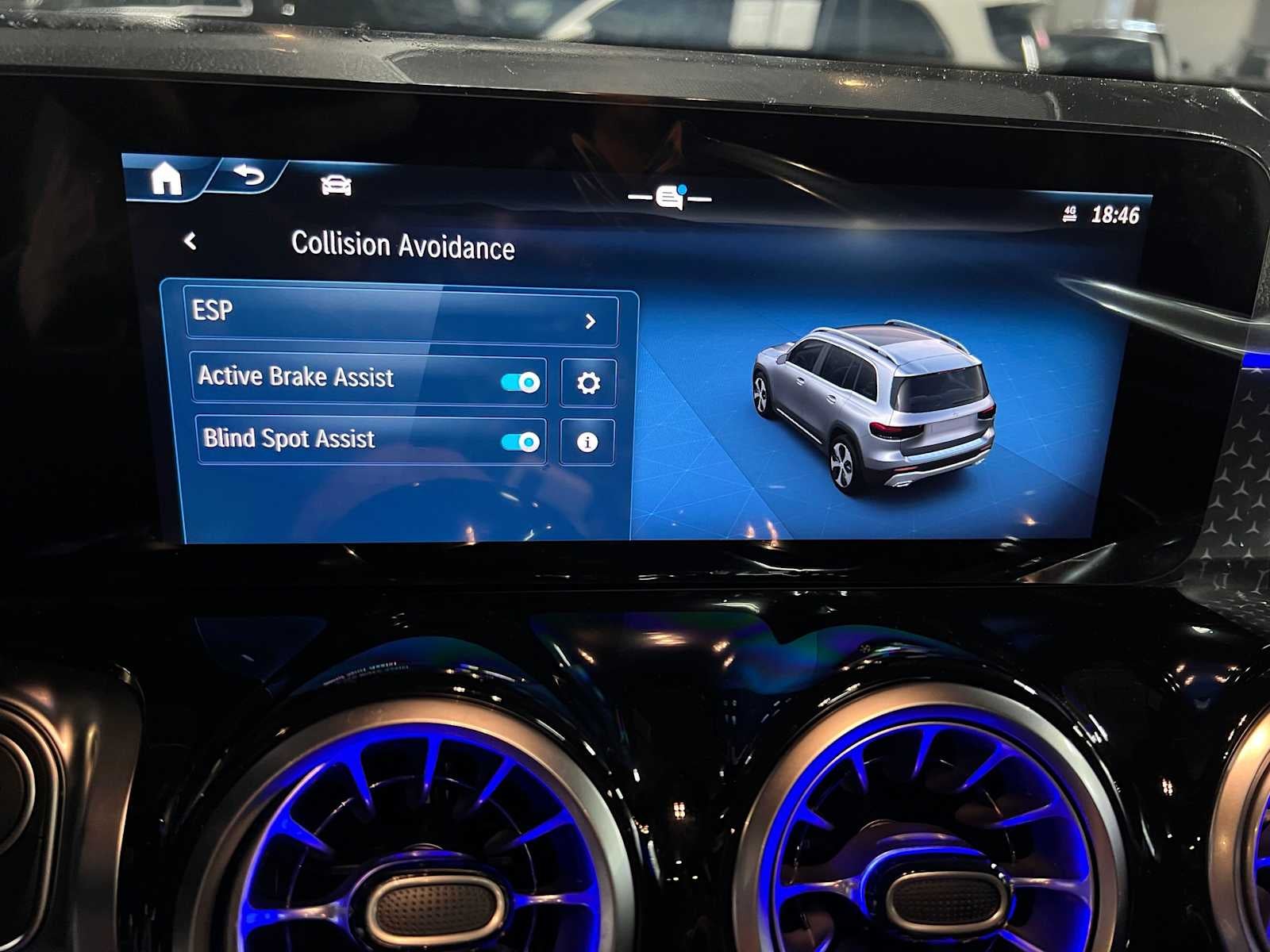 2026 Mercedes-Benz GLB 250 4MATIC® SUV