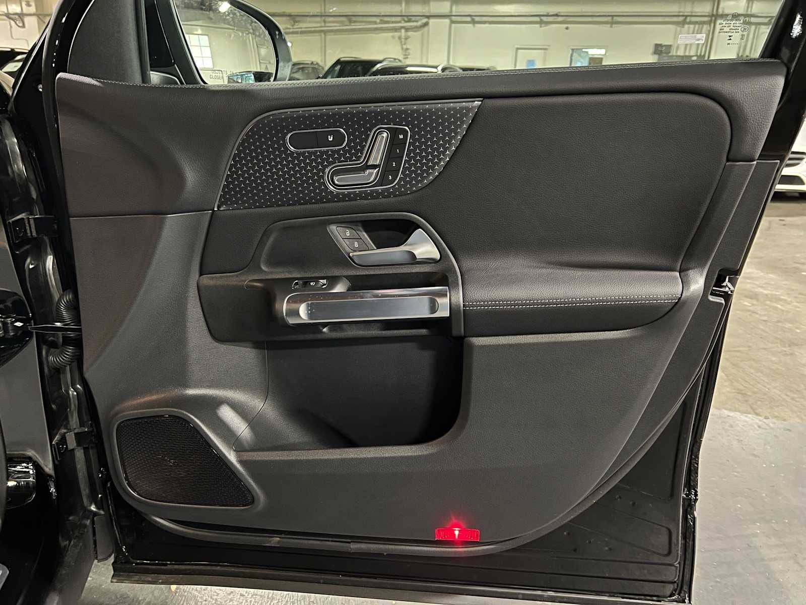 2026 Mercedes-Benz GLB 250 4MATIC® SUV