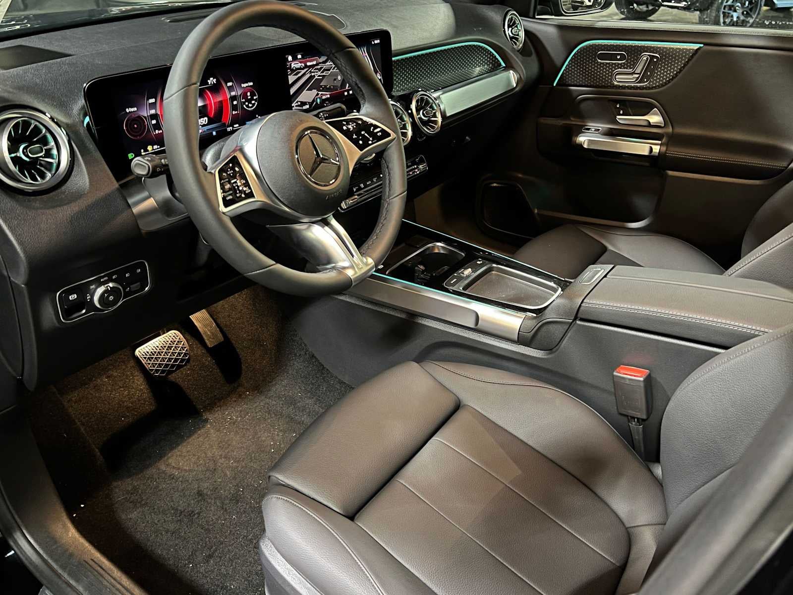 2026 Mercedes-Benz GLB 250 4MATIC® SUV