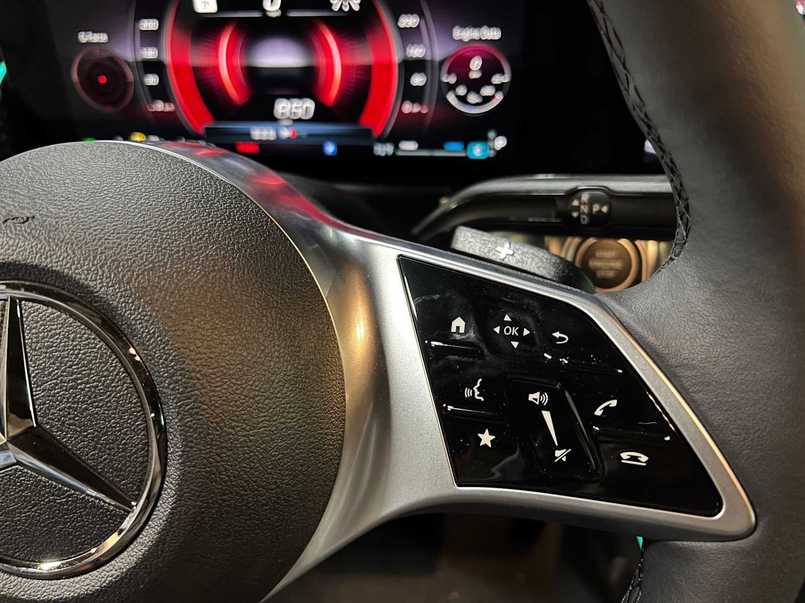 2026 Mercedes-Benz GLB 250 4MATIC® SUV