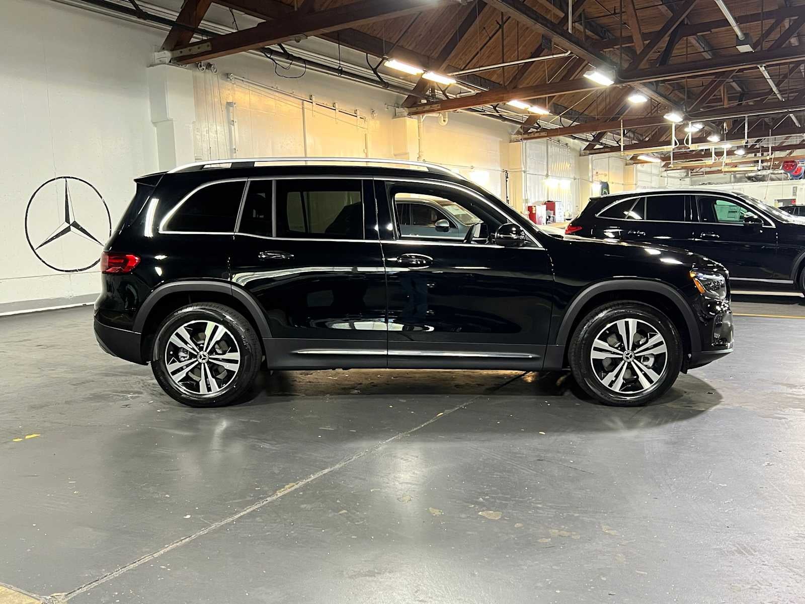 2026 Mercedes-Benz GLB 250 4MATIC® SUV