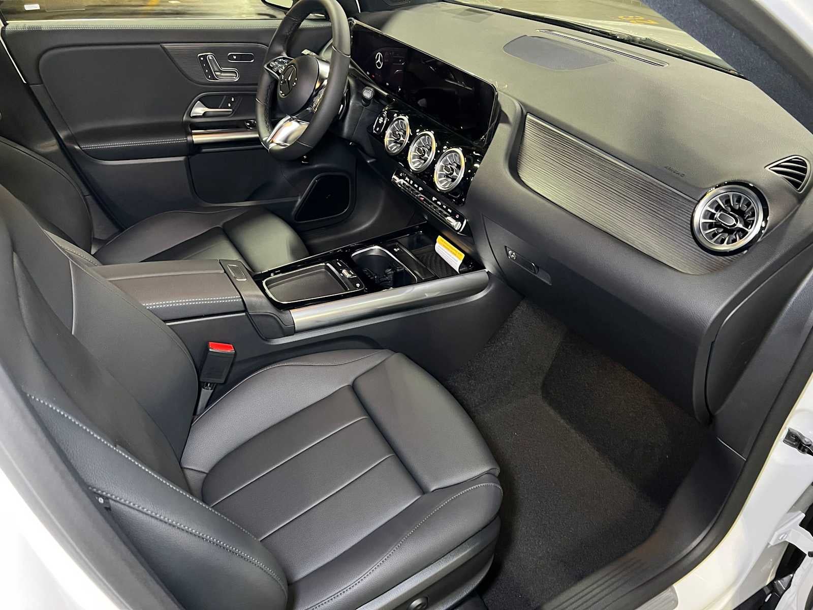 2026 Mercedes-Benz GLA 250 4MATIC® SUV