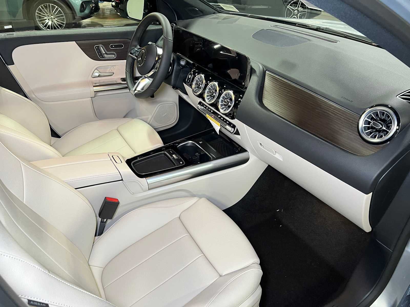 2026 Mercedes-Benz GLA 250 4MATIC® SUV