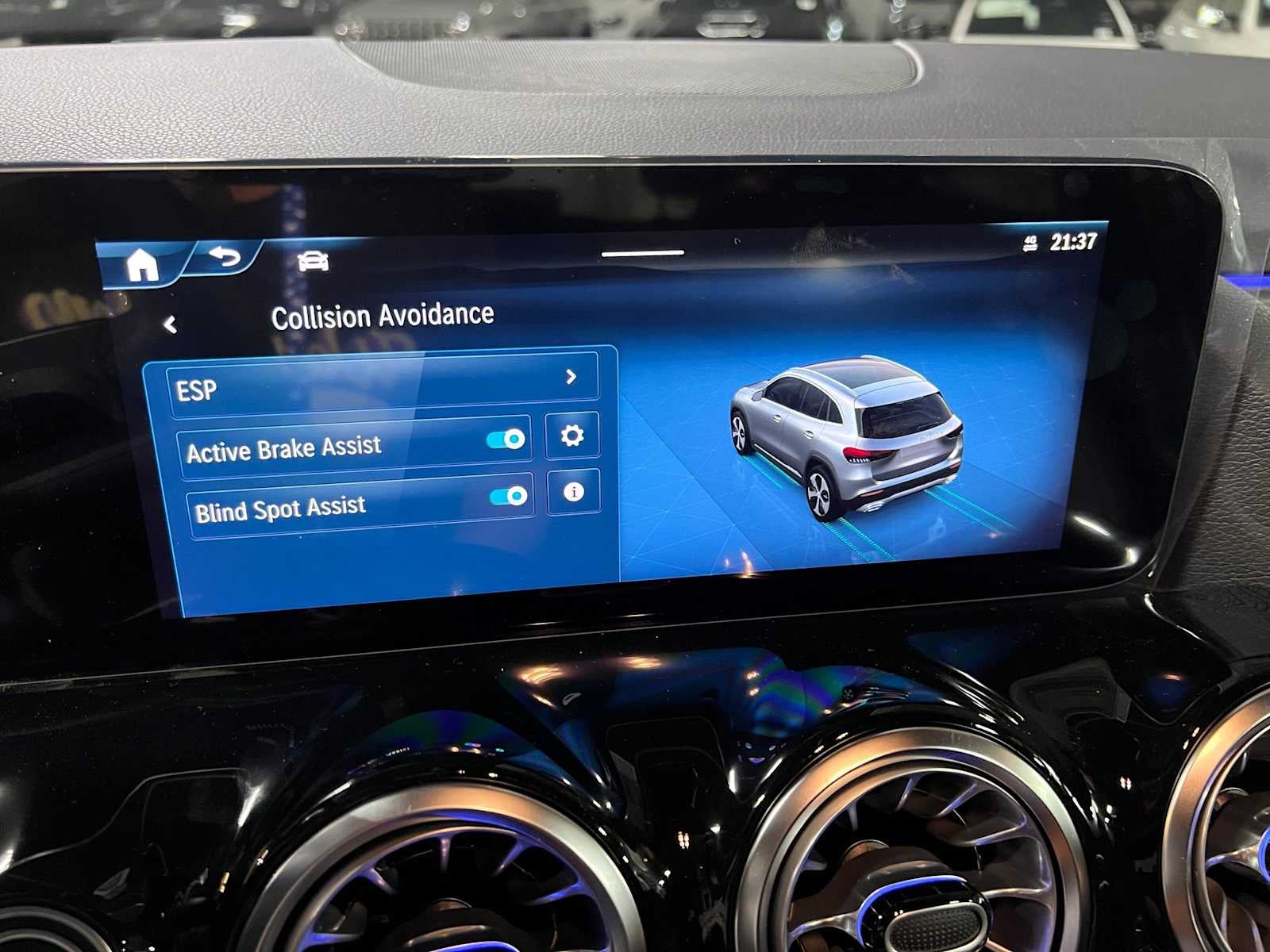 2026 Mercedes-Benz GLA 250 4MATIC® SUV