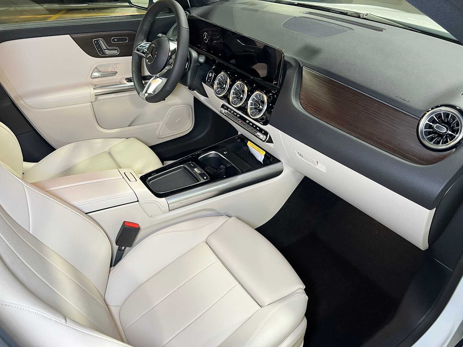 2026 Mercedes-Benz GLA 250 4MATIC® SUV