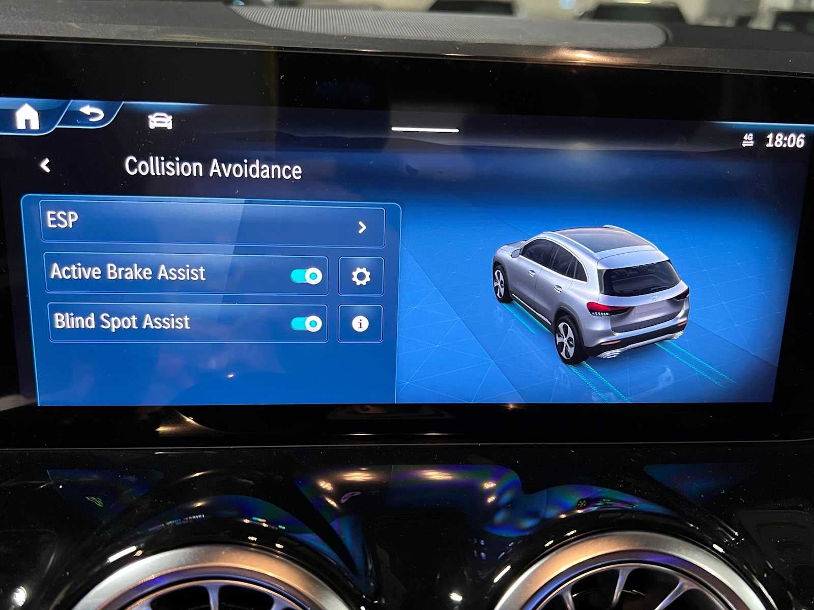 2026 Mercedes-Benz GLA 250 4MATIC® SUV