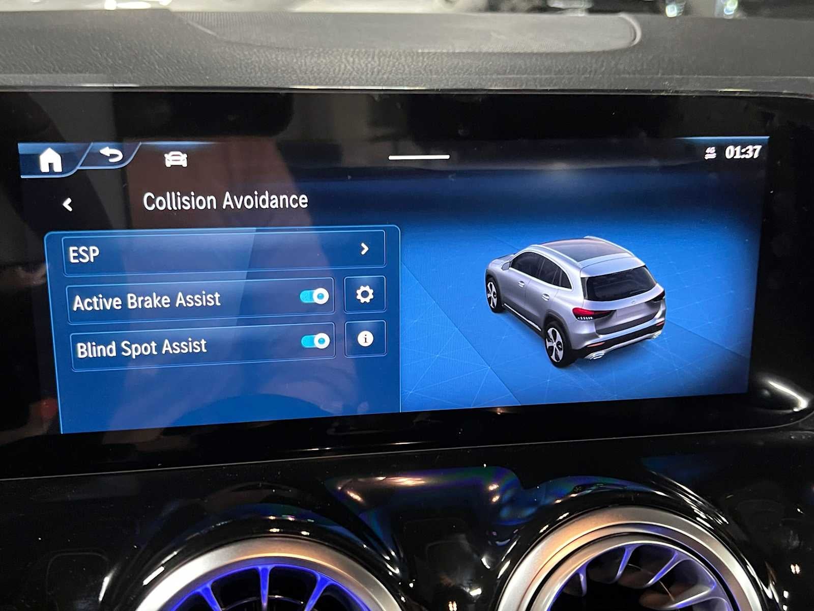 2026 Mercedes-Benz GLA 250 4MATIC® SUV