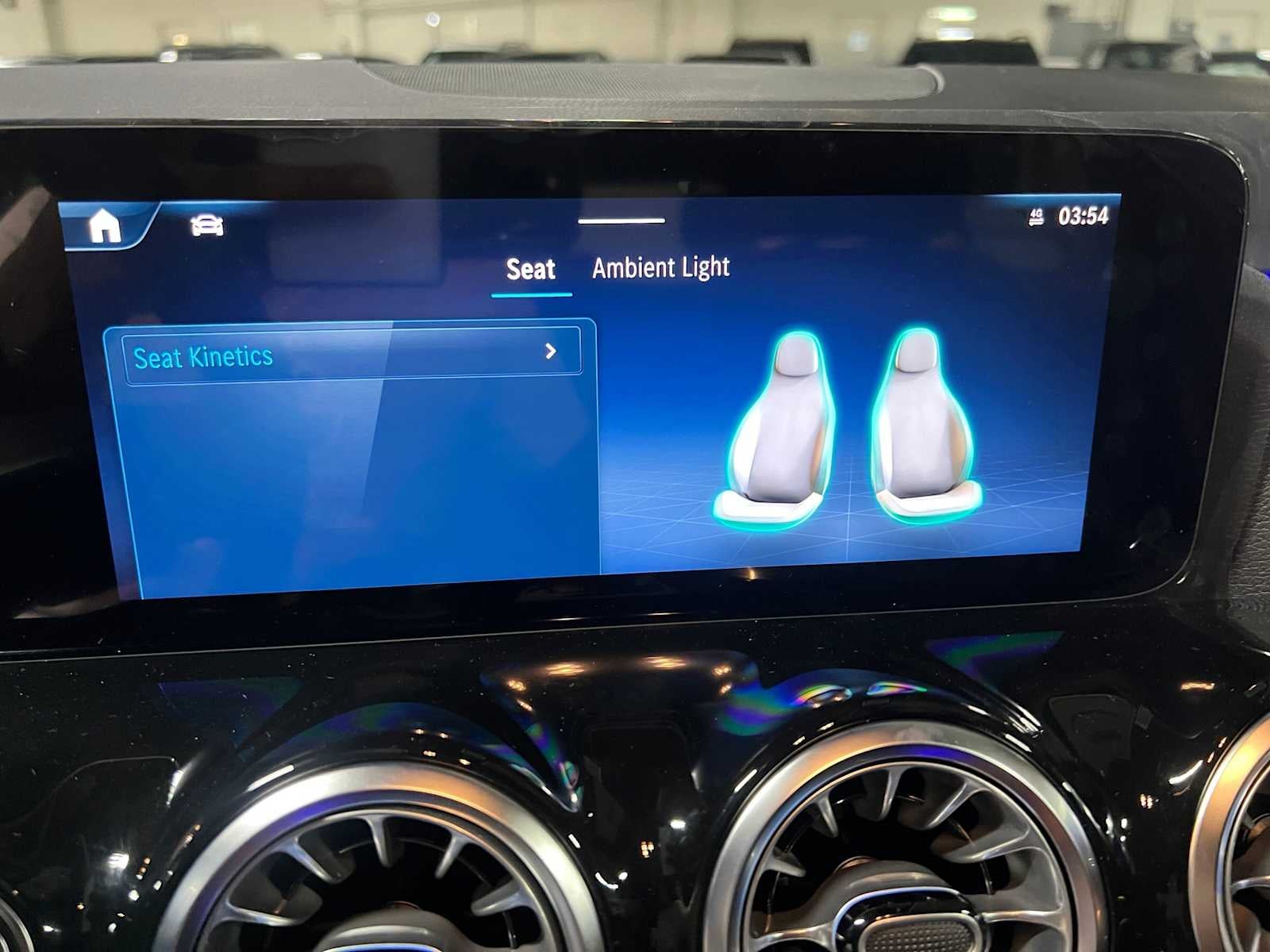 2026 Mercedes-Benz GLA 250 4MATIC® SUV