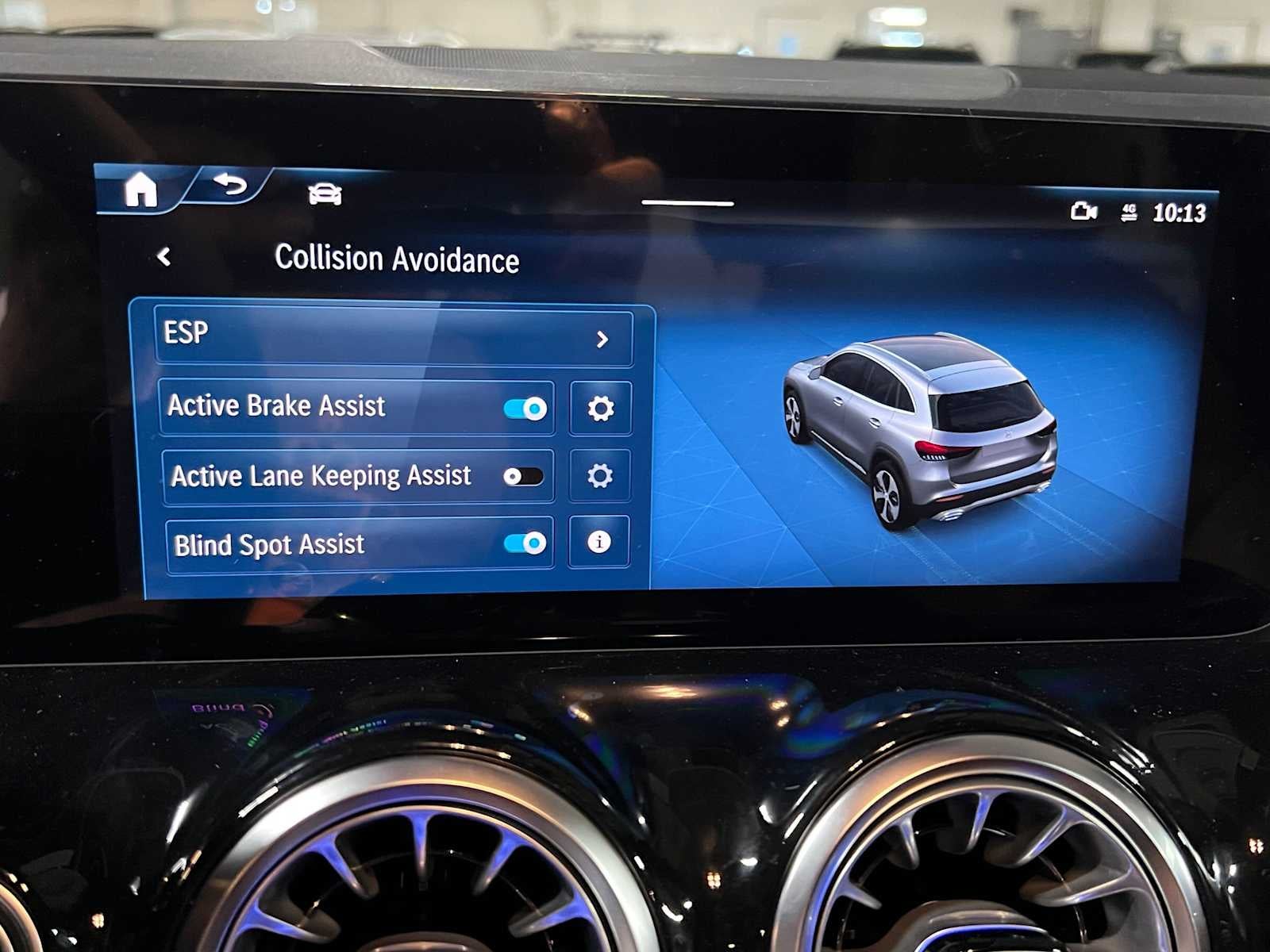 2026 Mercedes-Benz GLA 250 4MATIC® SUV