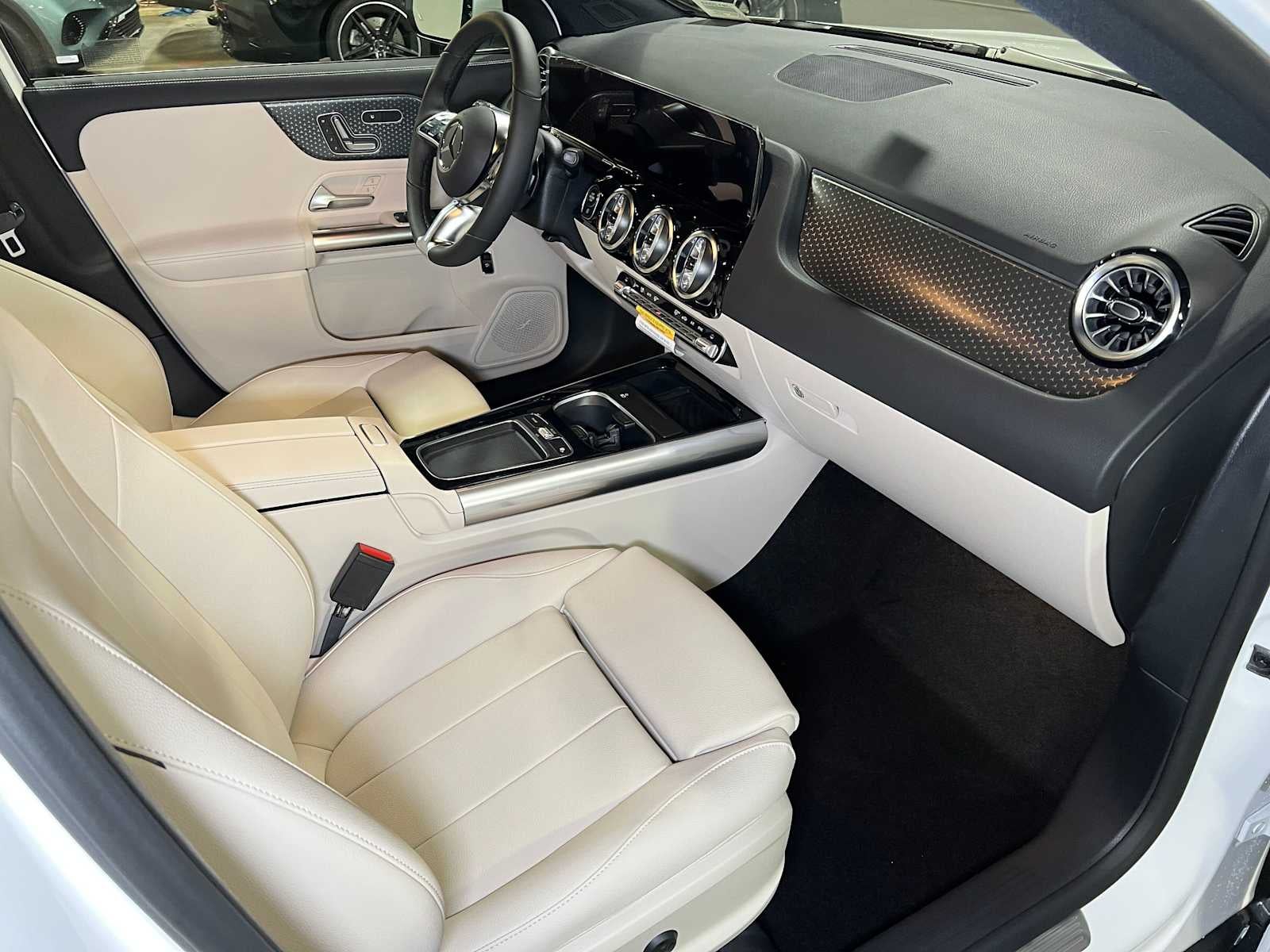 2026 Mercedes-Benz GLA 250 4MATIC® SUV