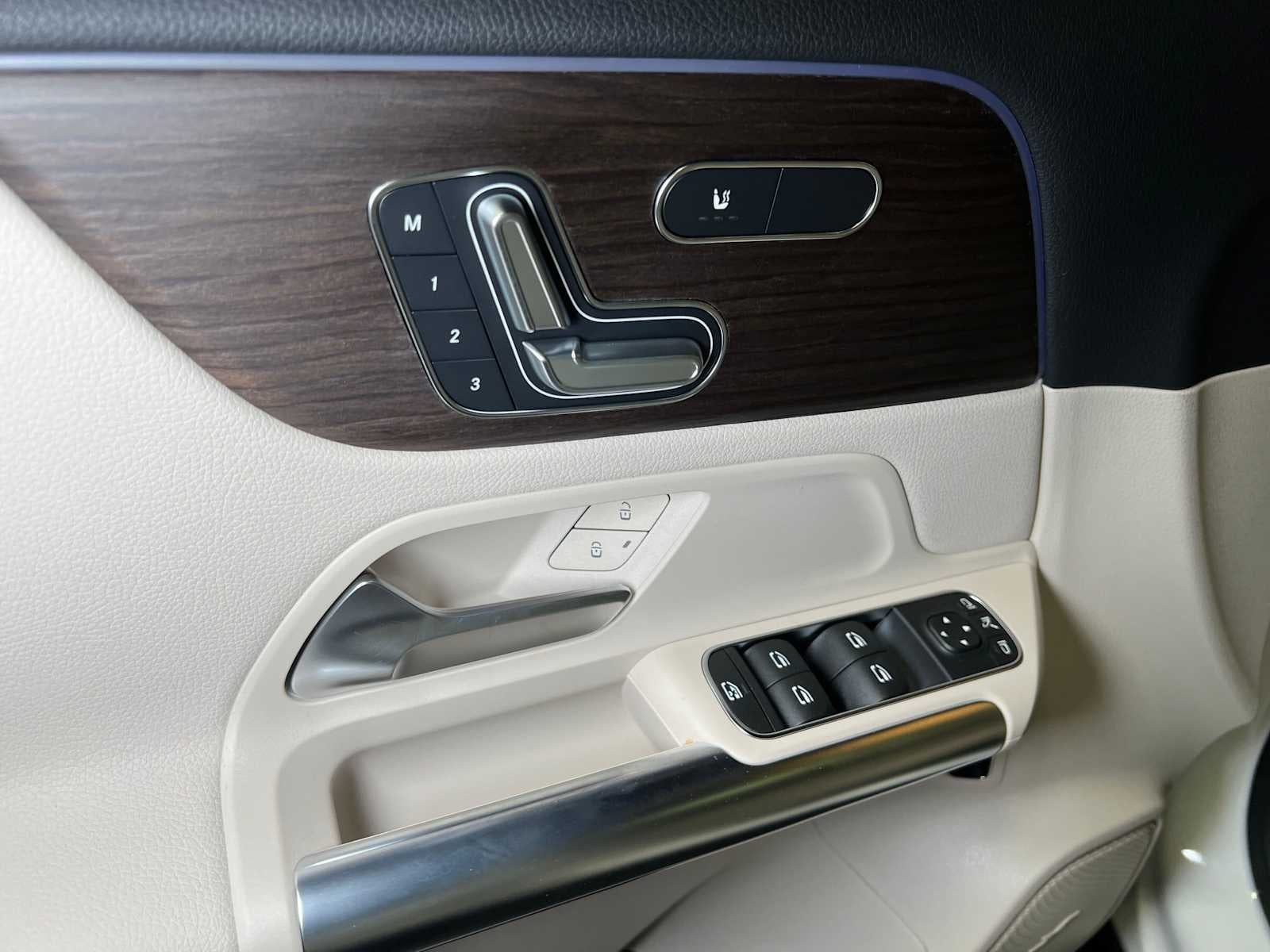 2026 Mercedes-Benz GLA 250 4MATIC® SUV