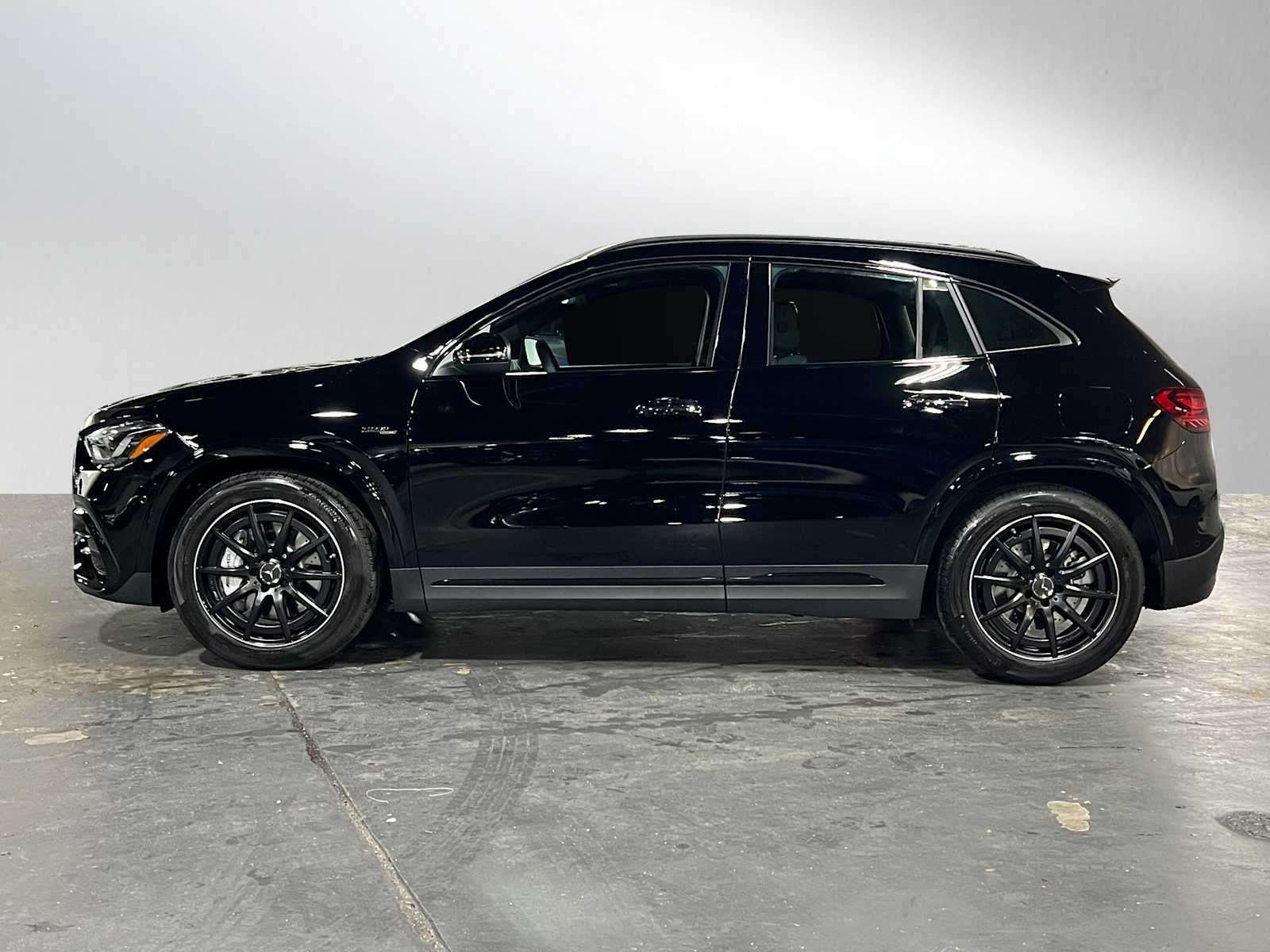 2025 Mercedes-Benz GLA AMG® GLA 35