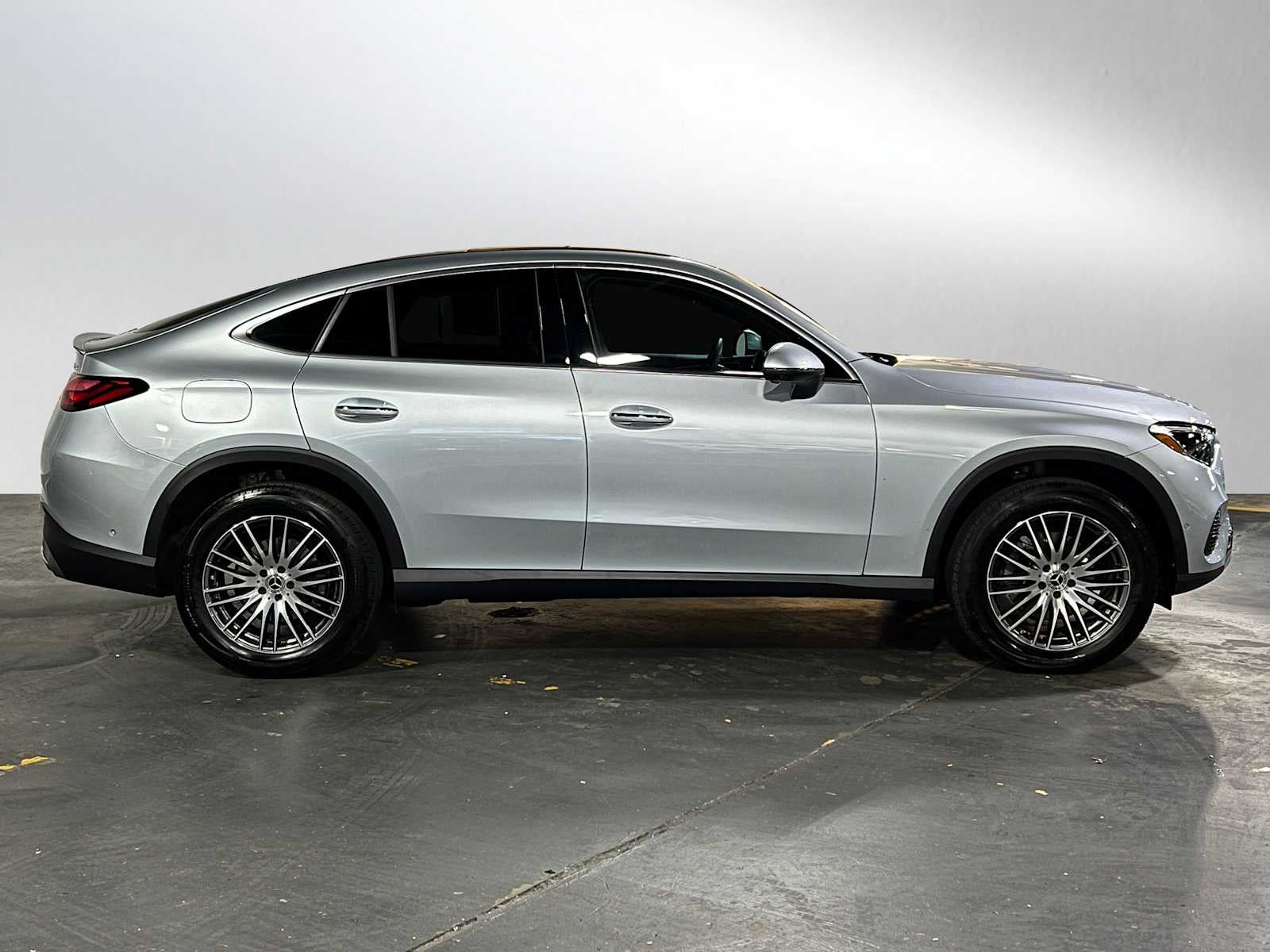 2025 Mercedes-Benz GLC 300 GLC 300