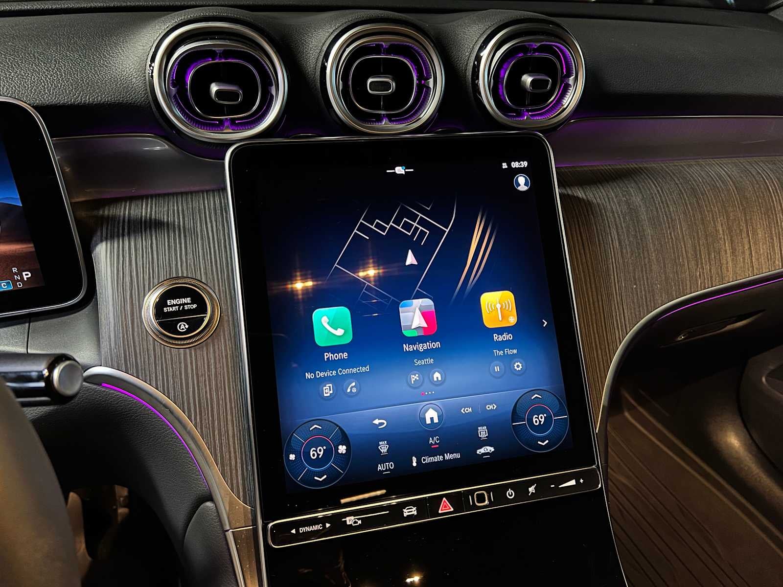 2025 Mercedes-Benz GLC 300 GLC 300