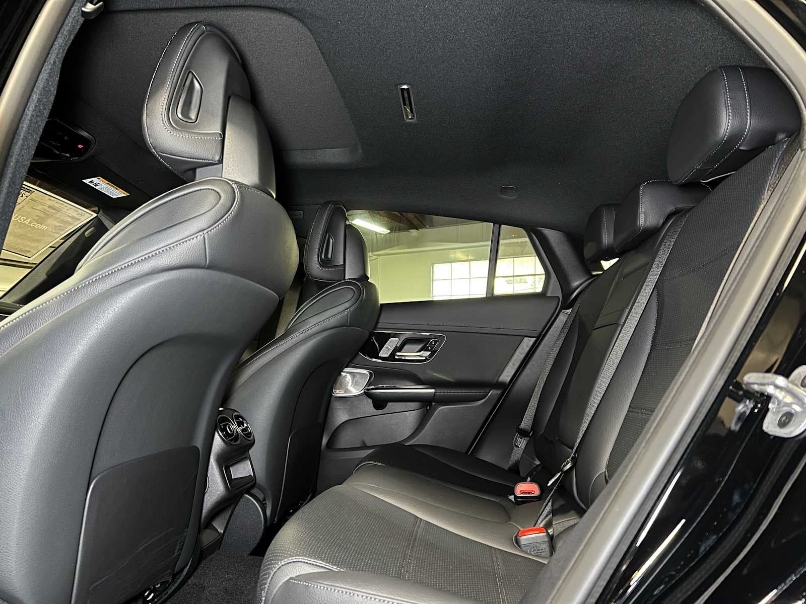 2026 Mercedes-Benz GLC 300 GLC 300