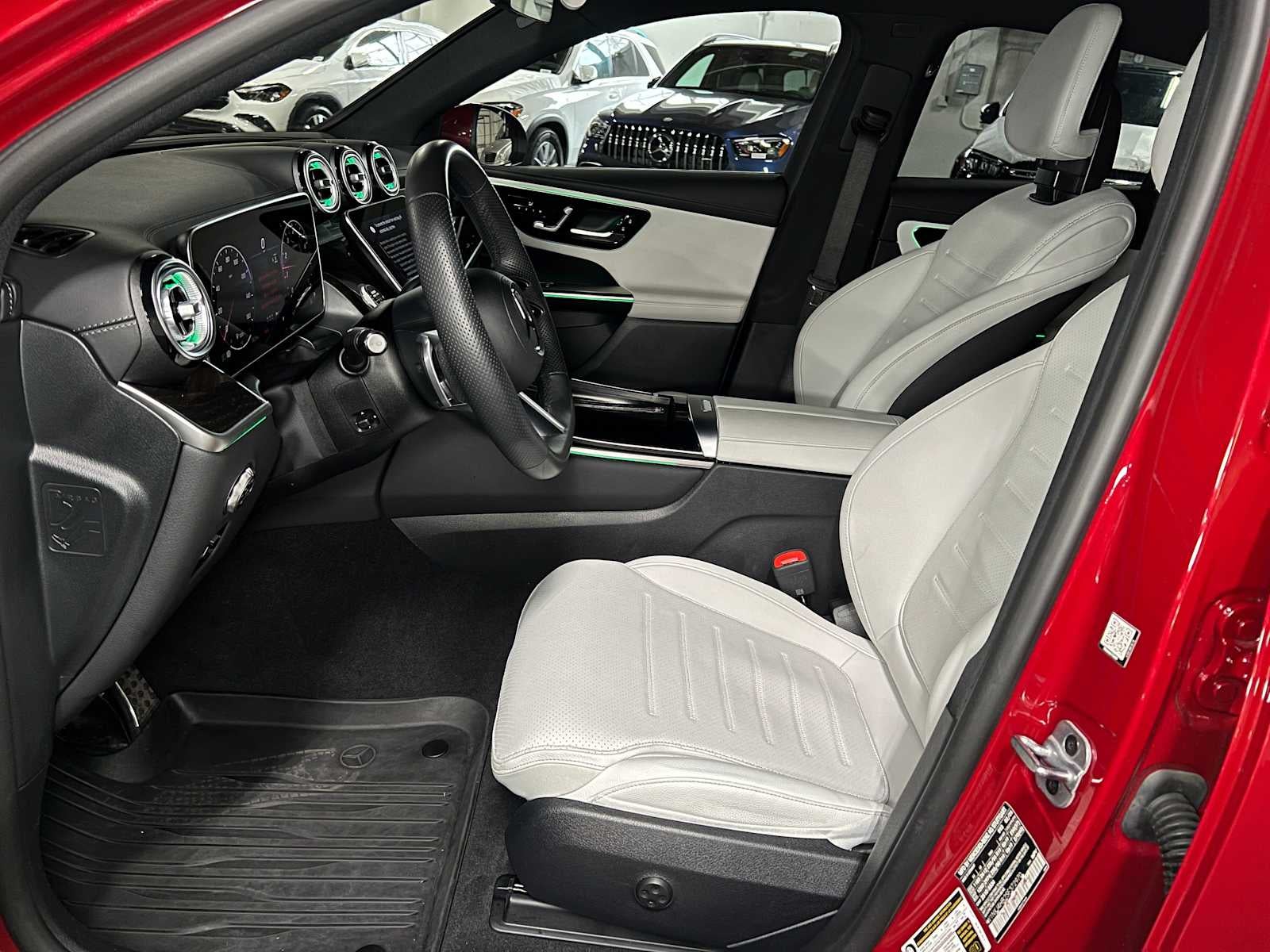 2025 Mercedes-Benz GLC 300 GLC 300