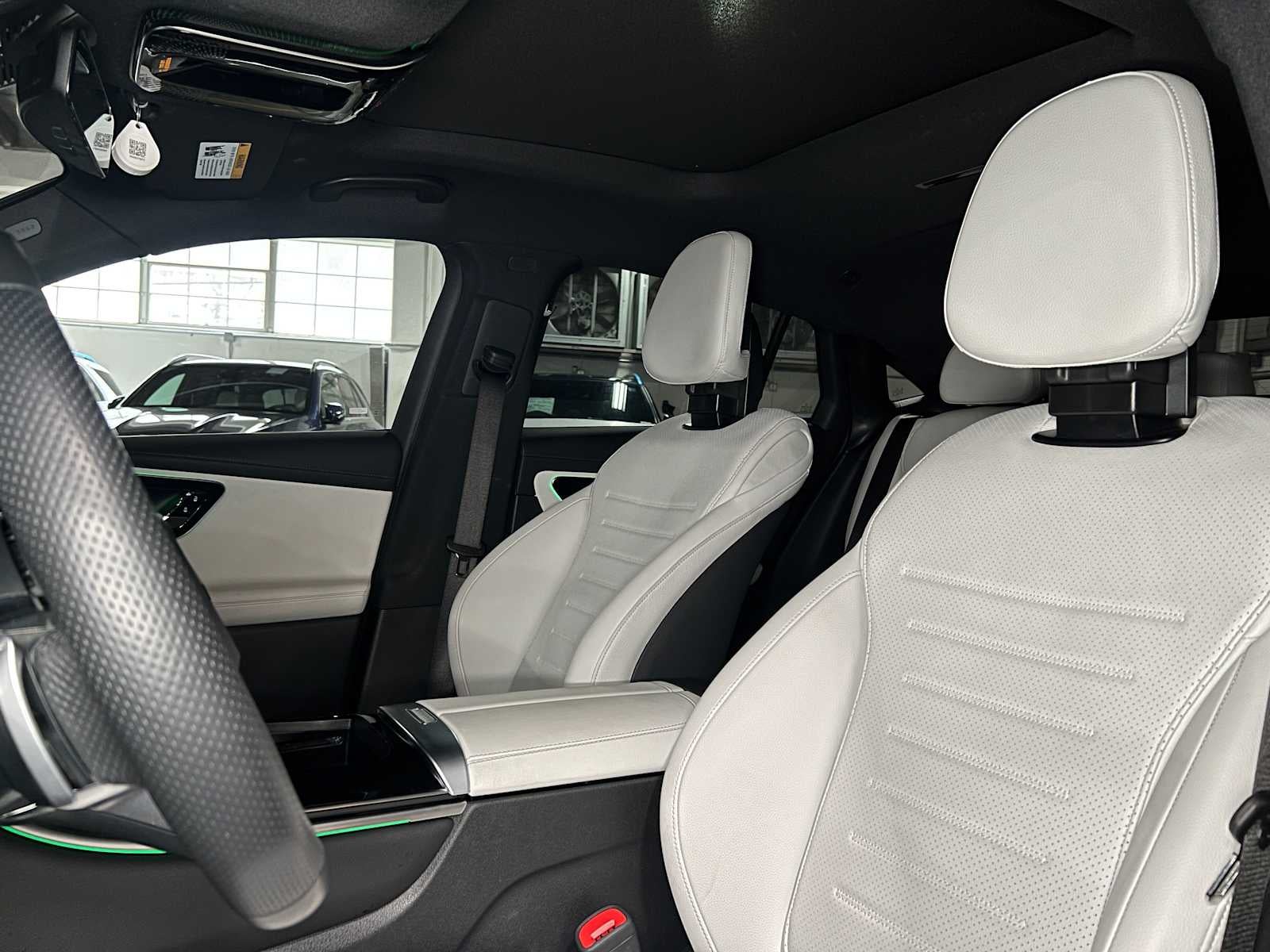 2025 Mercedes-Benz GLC 300 GLC 300