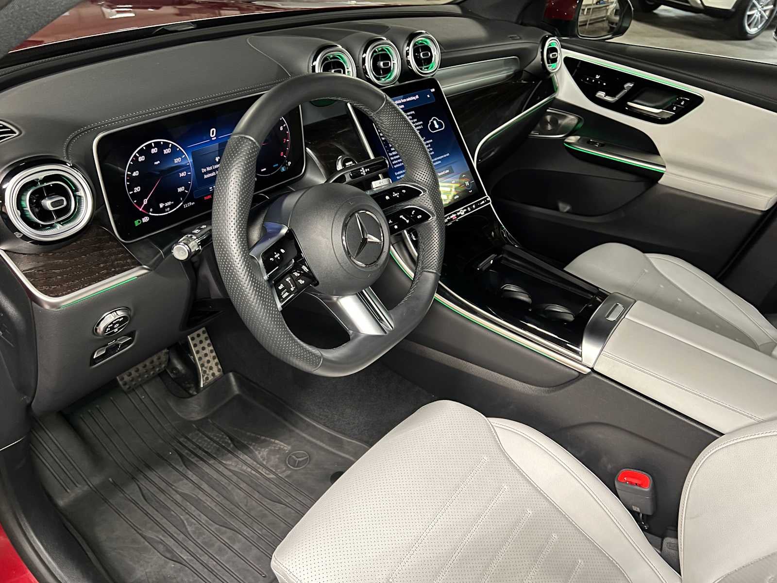 2025 Mercedes-Benz GLC 300 GLC 300