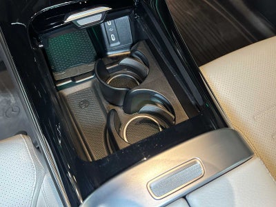 2025 Mercedes-Benz GLC 300 GLC 300