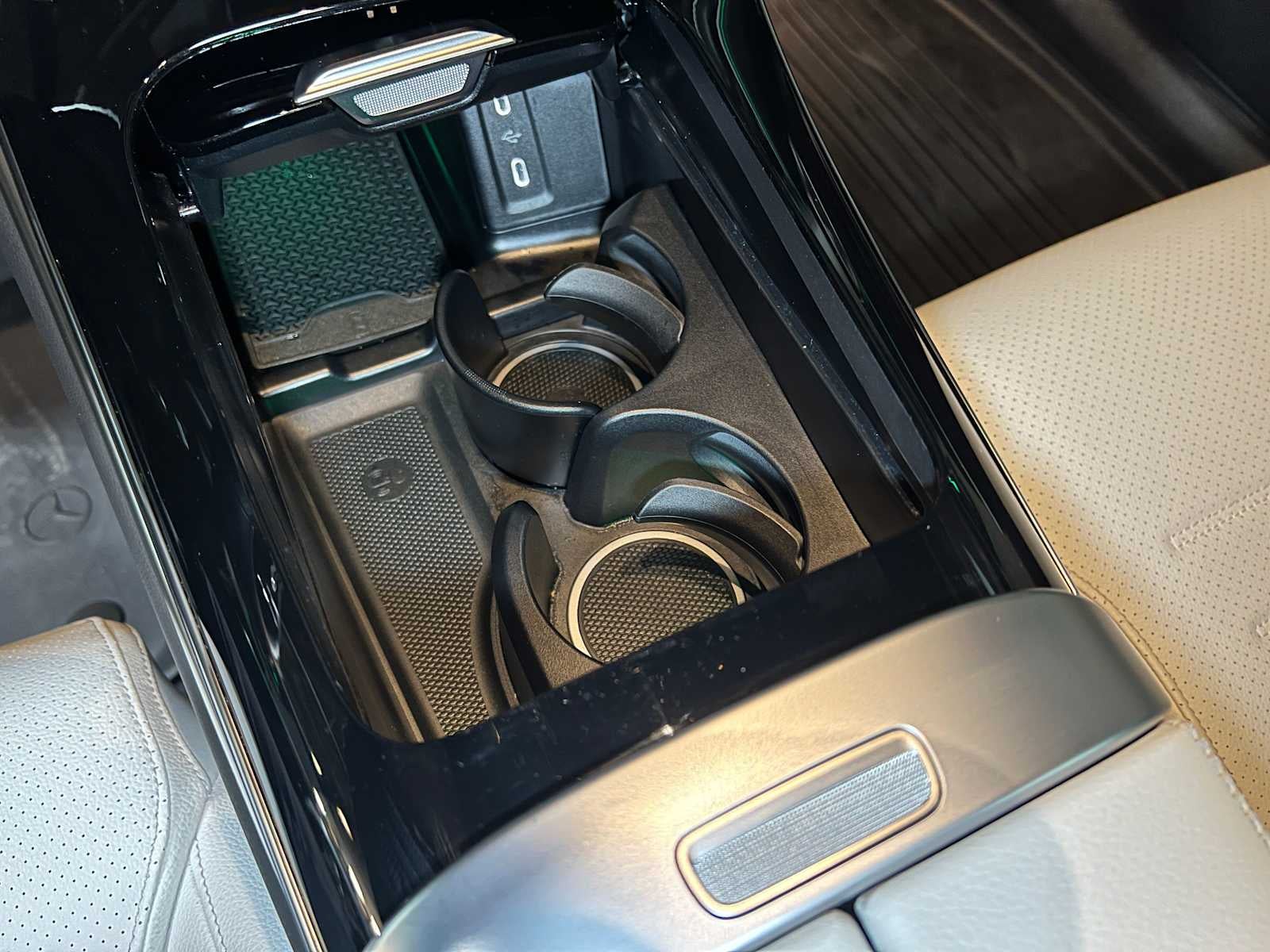 2025 Mercedes-Benz GLC 300 GLC 300