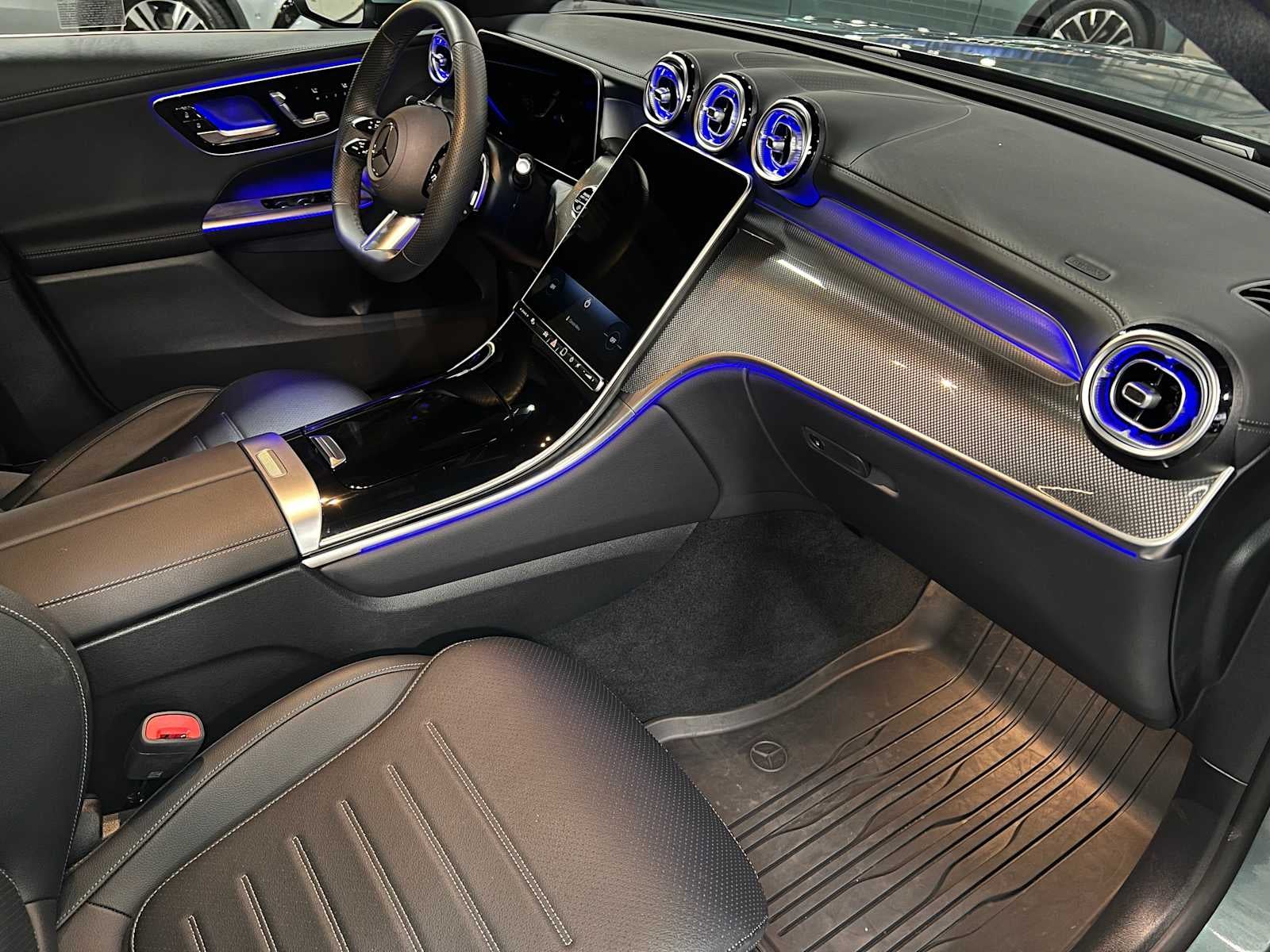 2025 Mercedes-Benz GLC GLC 300