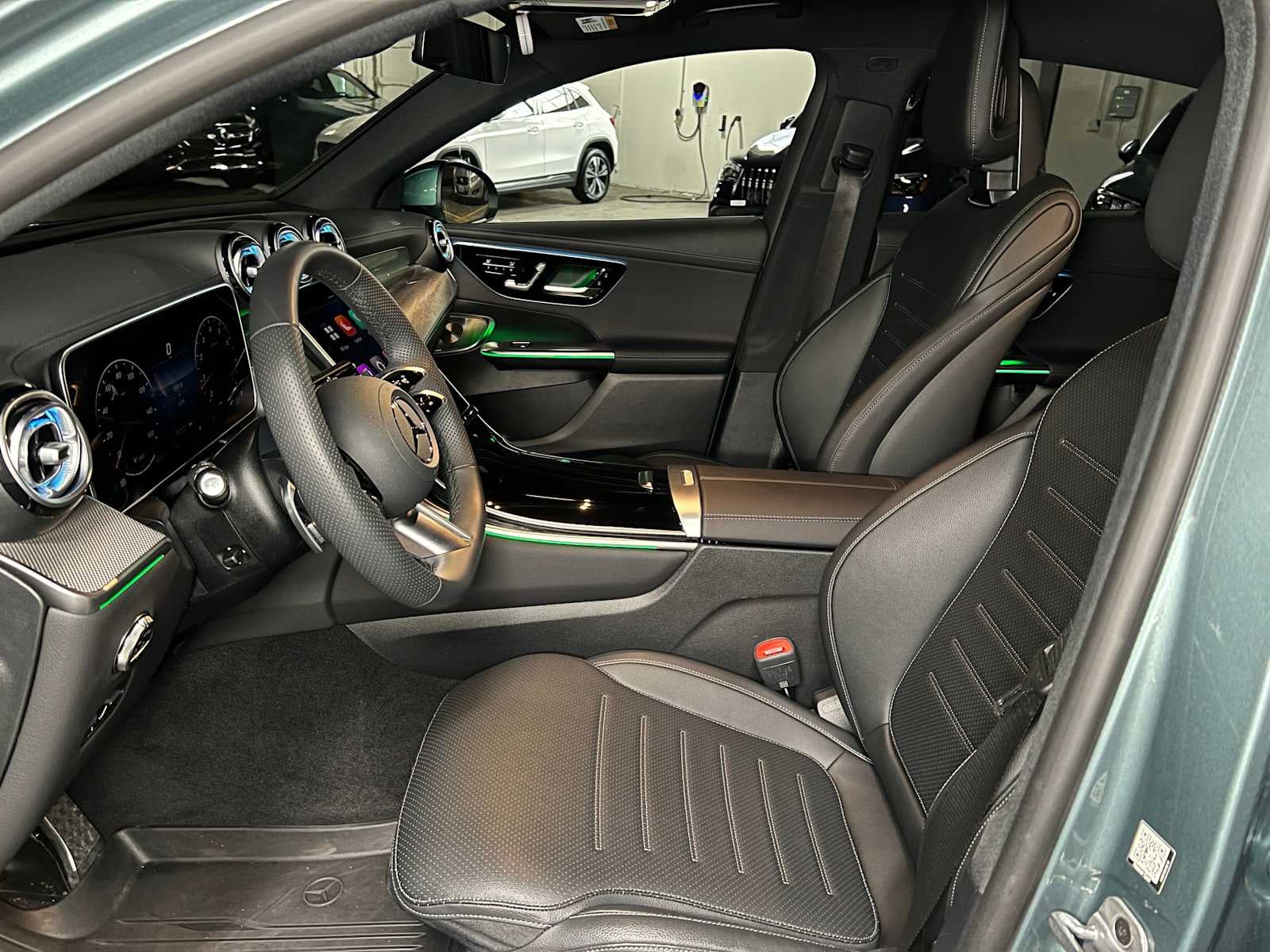 2025 Mercedes-Benz GLC GLC 300