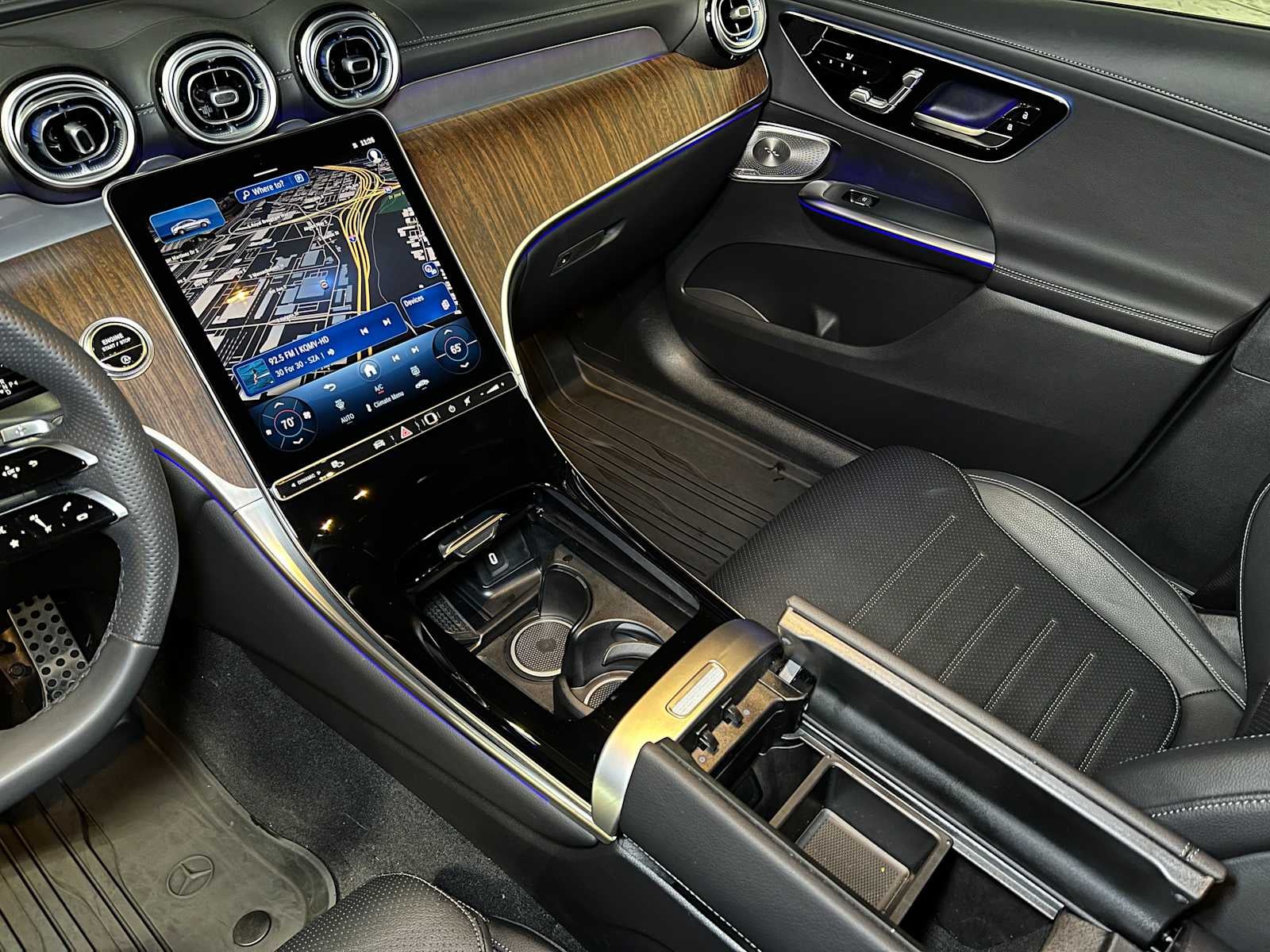 2025 Mercedes-Benz GLC 300 GLC 300