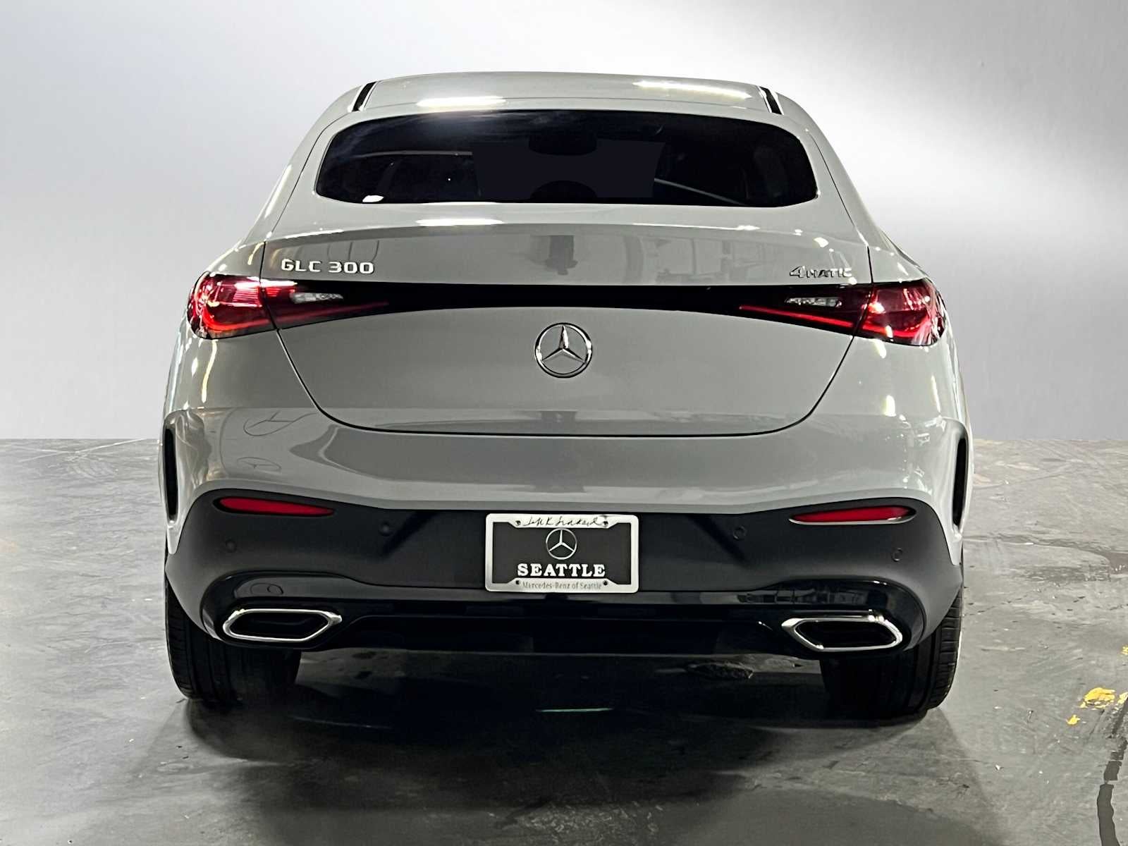 2025 Mercedes-Benz GLC 300 GLC 300