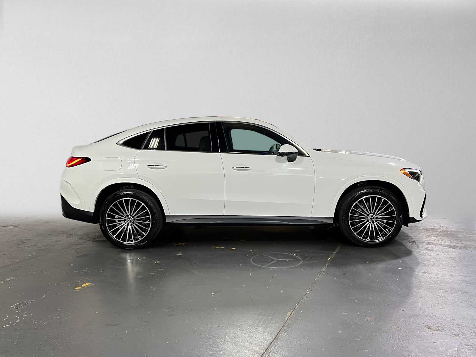 2027 Mercedes-Benz GLC 300 4MATIC® Coupe