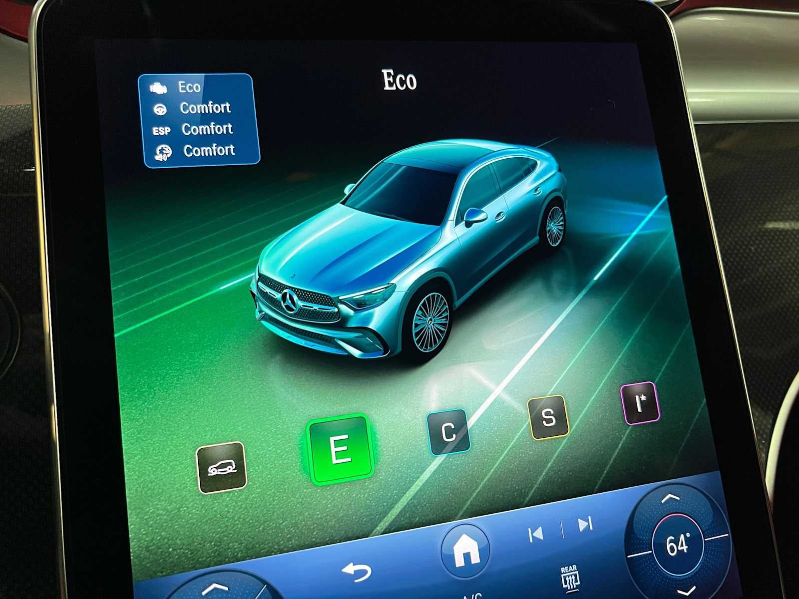 2026 Mercedes-Benz GLC 300 4MATIC® Coupe