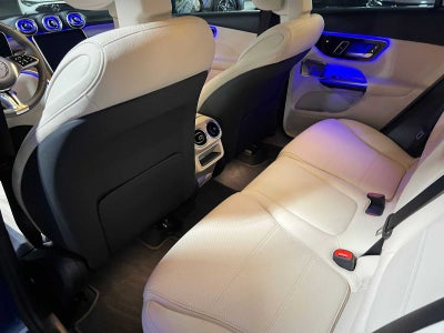 2025 Mercedes-Benz GLC 300 SUV