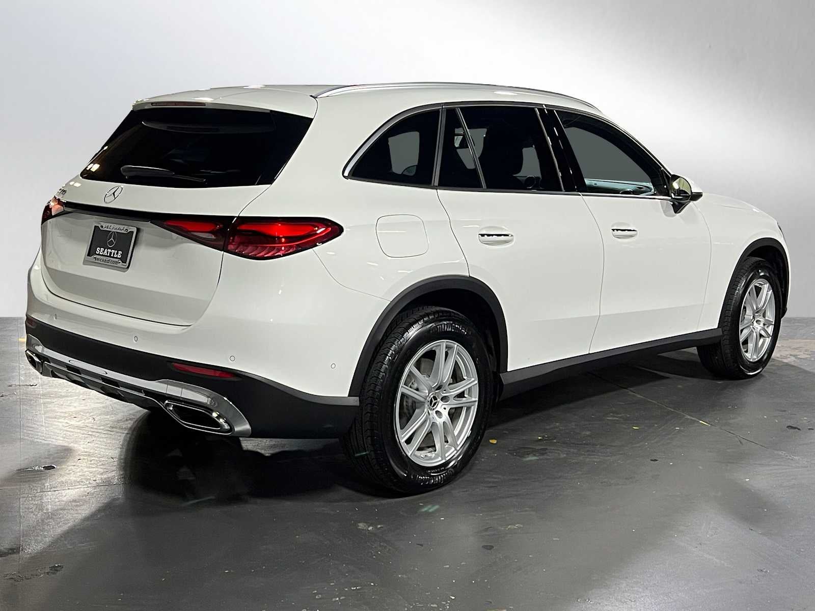 2025 Mercedes-Benz GLC GLC 300