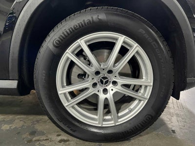 2025 Mercedes-Benz GLC 300 SUV