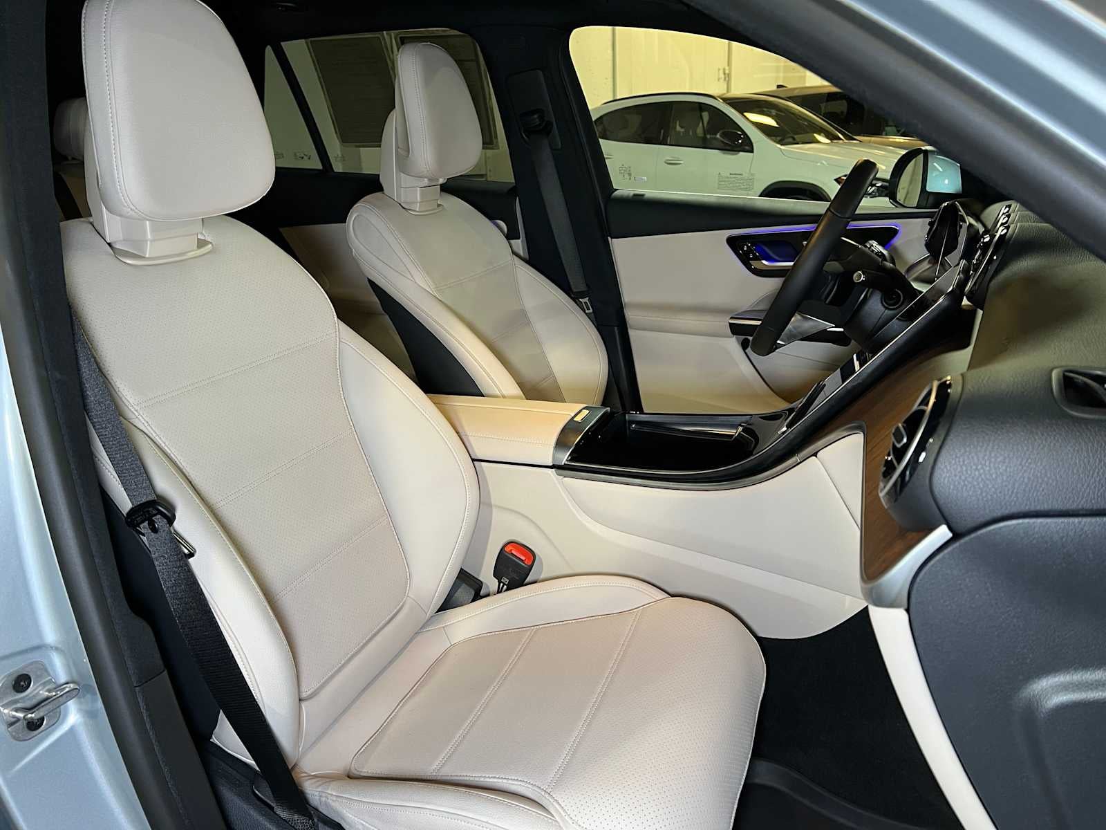 2025 Mercedes-Benz GLC GLC 300