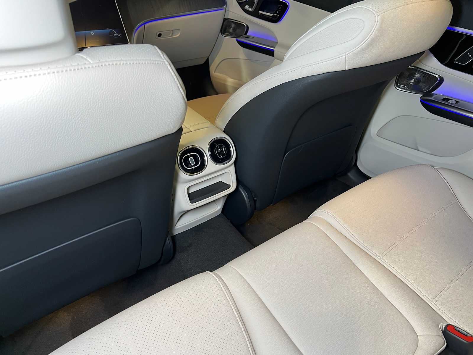 2025 Mercedes-Benz GLC GLC 300