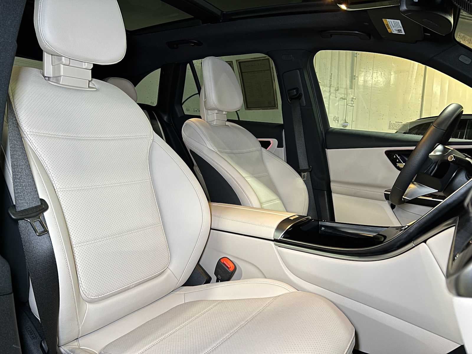 2025 Mercedes-Benz GLC GLC 300