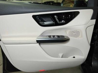 2025 Mercedes-Benz GLC GLC 300