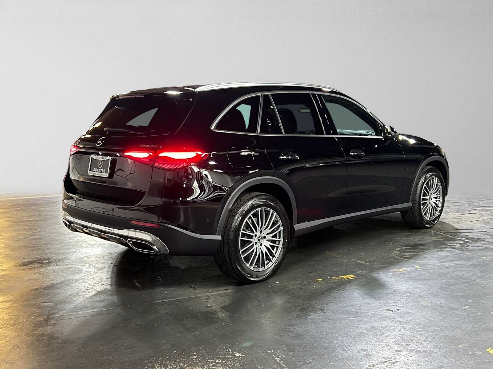 2026 Mercedes-Benz GLC 300 4MATIC® SUV