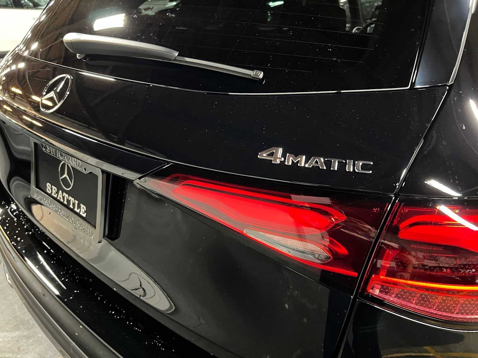 2026 Mercedes-Benz GLC 300 4MATIC® SUV