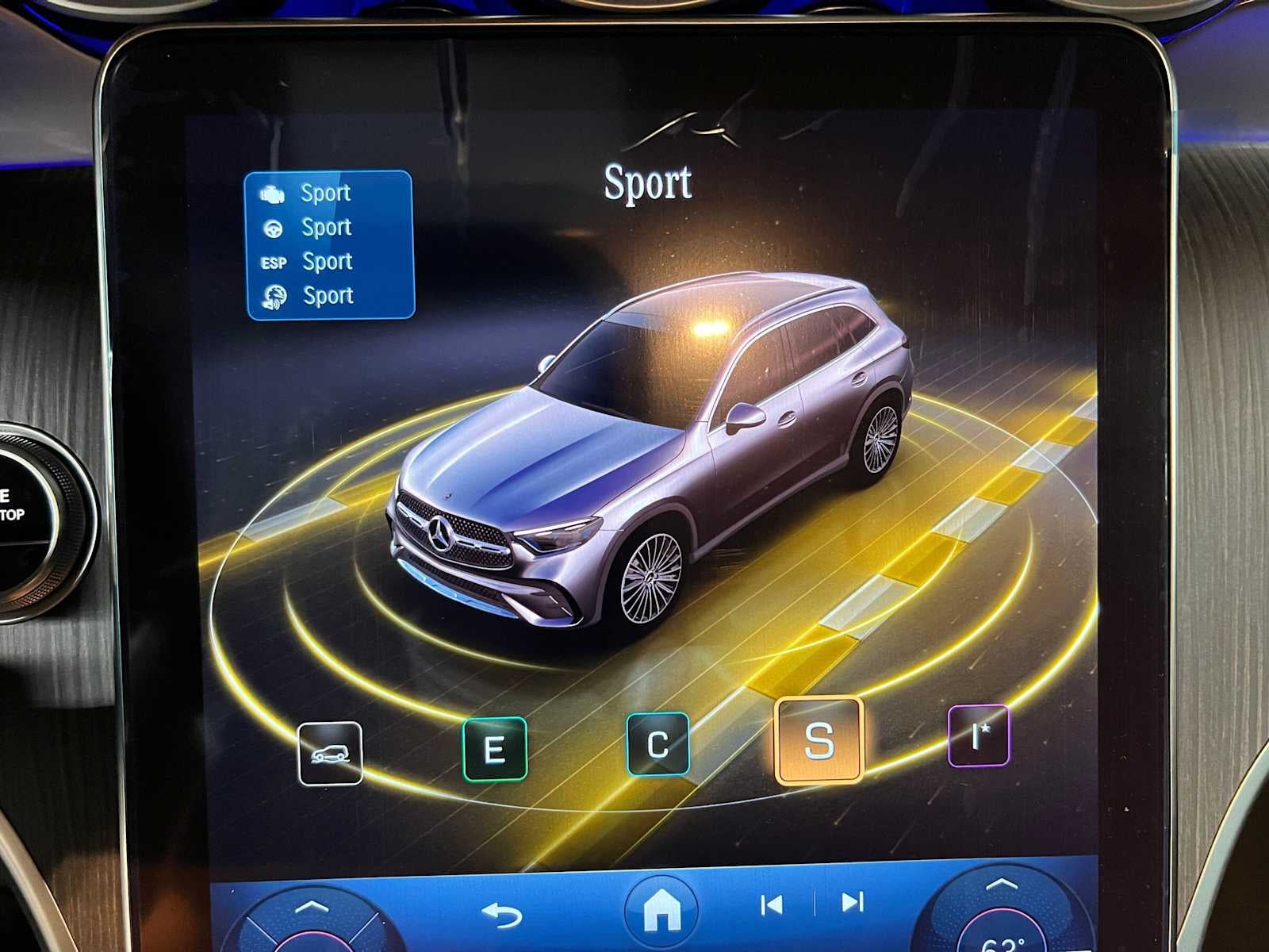 2026 Mercedes-Benz GLC 300 4MATIC® SUV